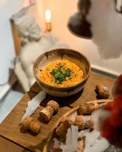 Oats with salmon and parmesan