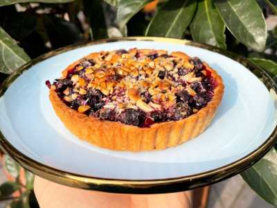 Blackcurrant pie