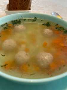 Meatballs soup