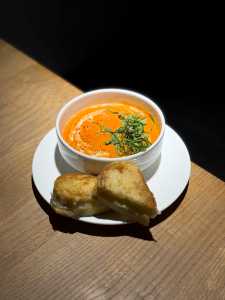 Tomato Cream Soup with Grilled Cheese